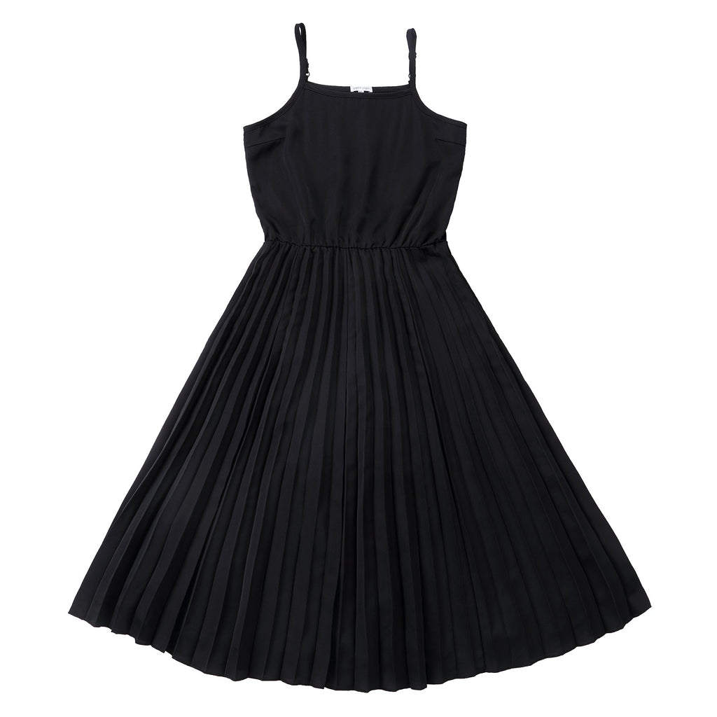 Black Sleeveless Pleated Maxi Dress