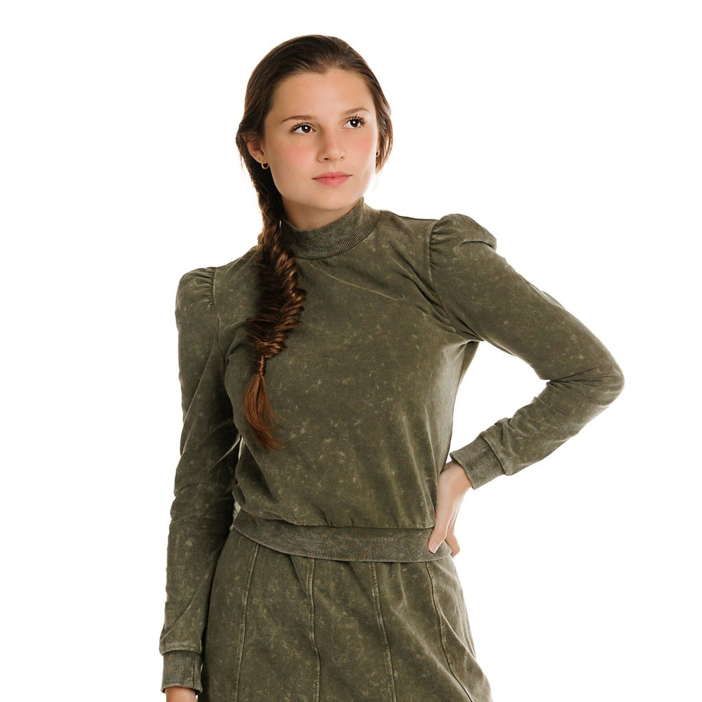 Green Wash Cropped Mock Neck עם שרוולים נפוחים