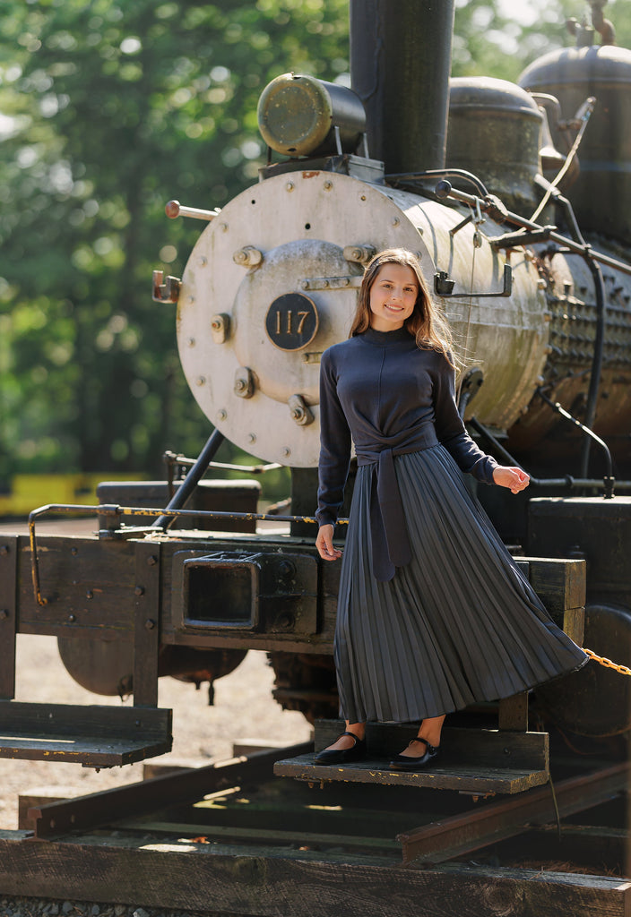 Blue Sleeveless Pleated Maxi Dress